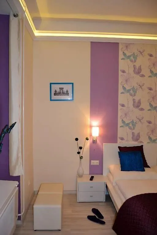 Magnolia Apartment In The Center Of Budapest