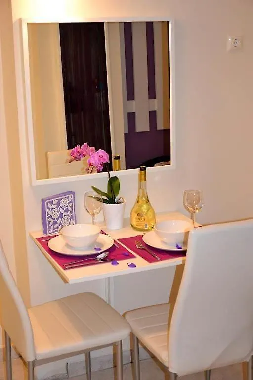 Magnolia Apartment In The Center Of Budapest
