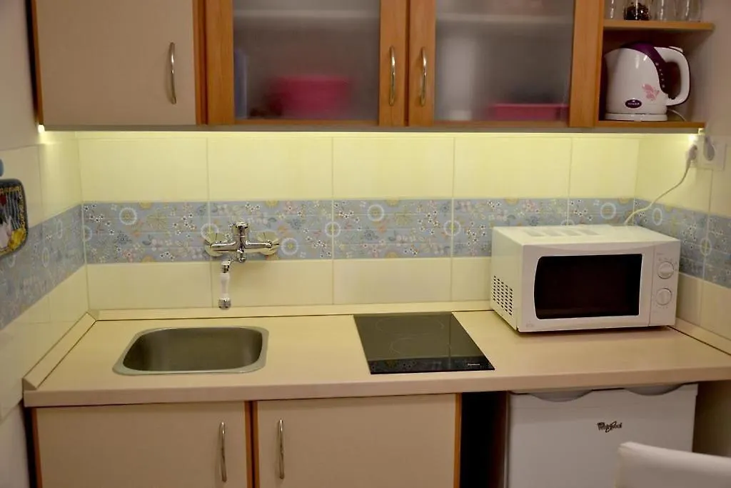 Magnolia Apartment In The Center Of Budapest