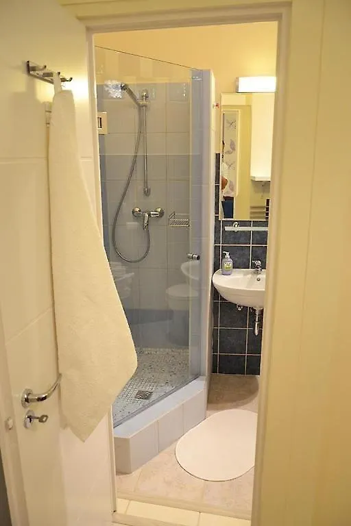 Magnolia Apartment In The Center Of Budapest Hungary